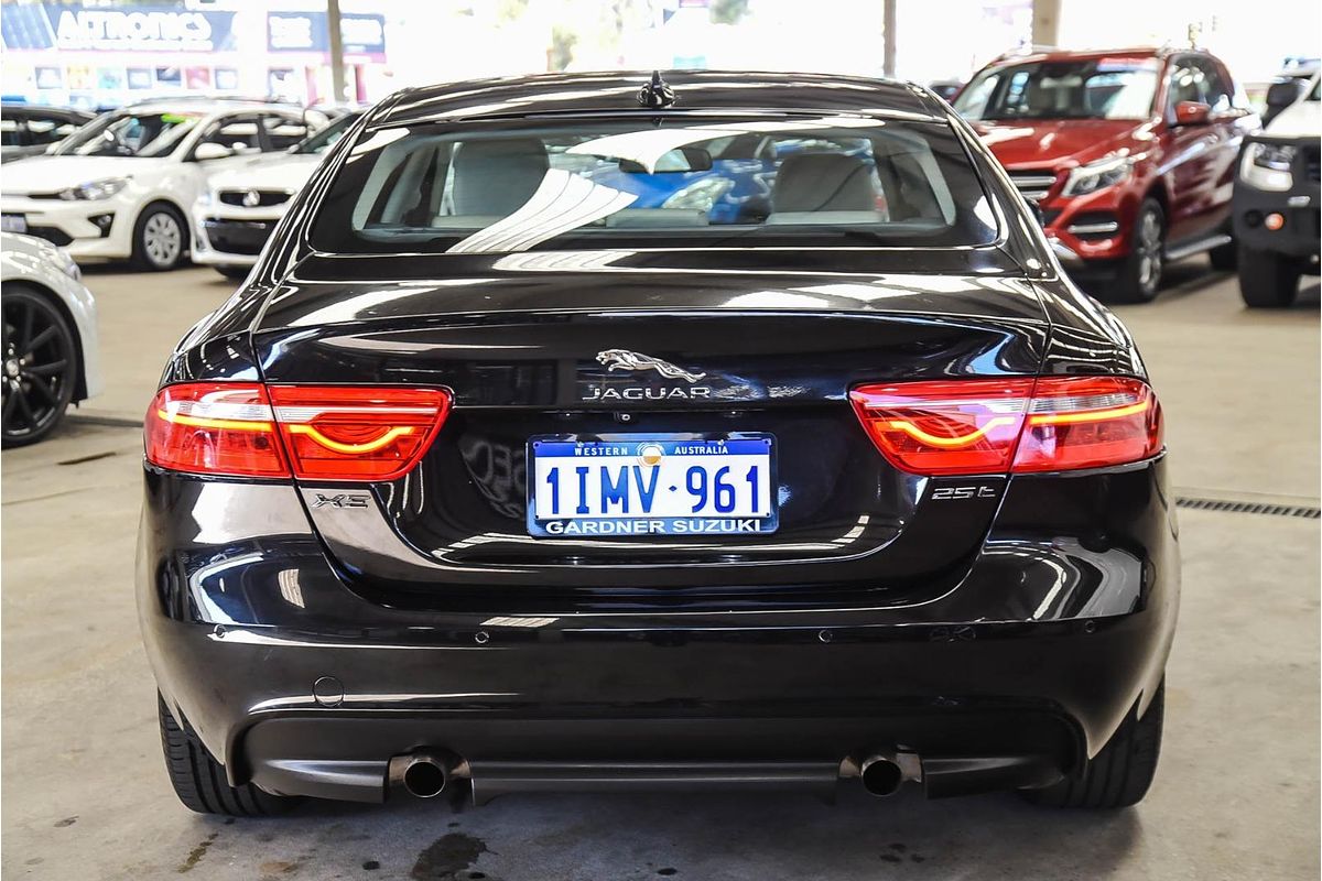 2016 Jaguar XE 25t Prestige X760