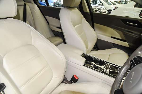 2016 Jaguar XE 25t Prestige X760