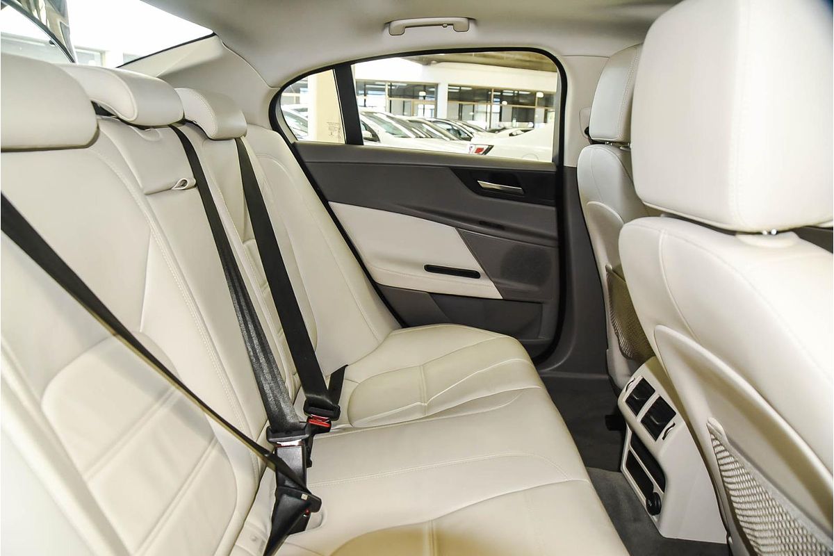 2016 Jaguar XE 25t Prestige X760