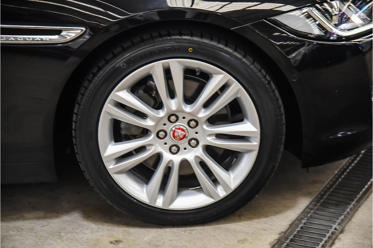 2016 Jaguar XE 25t Prestige X760