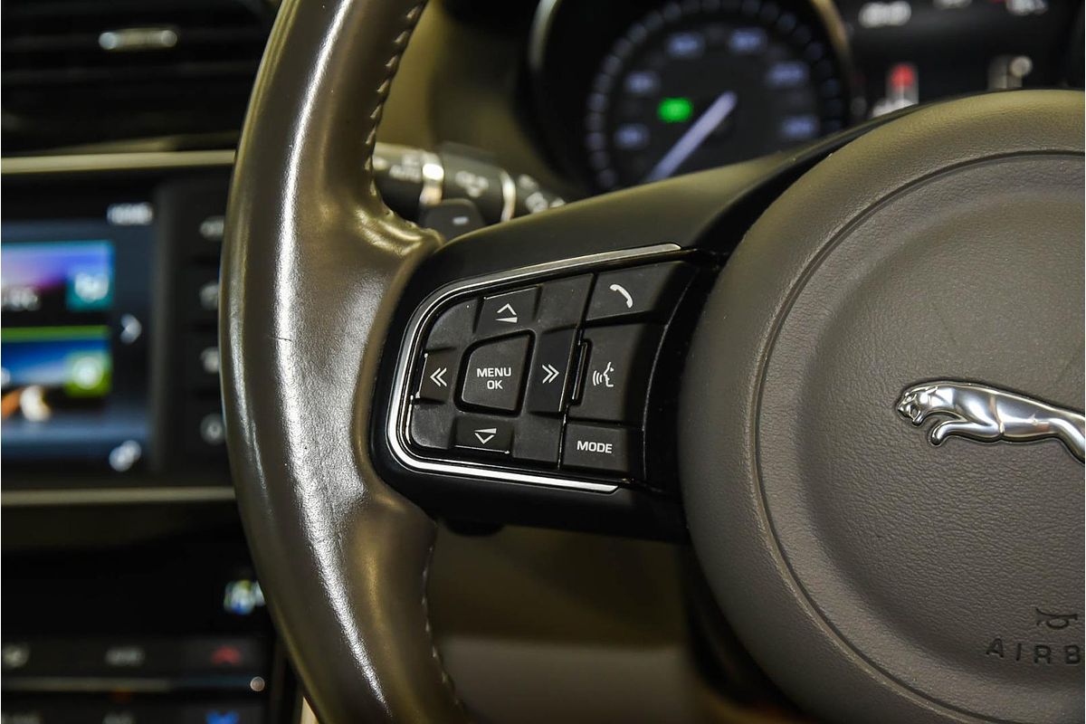 2016 Jaguar XE 25t Prestige X760