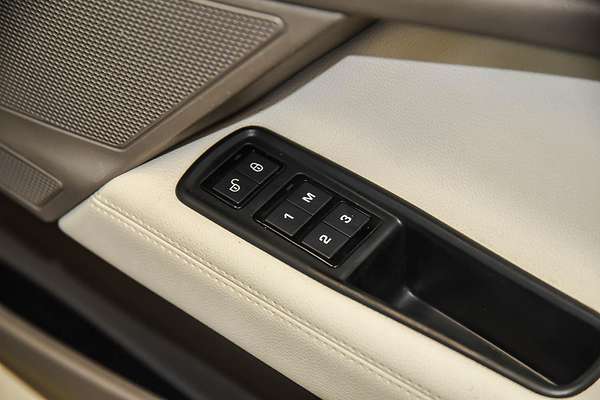 2016 Jaguar XE 25t Prestige X760