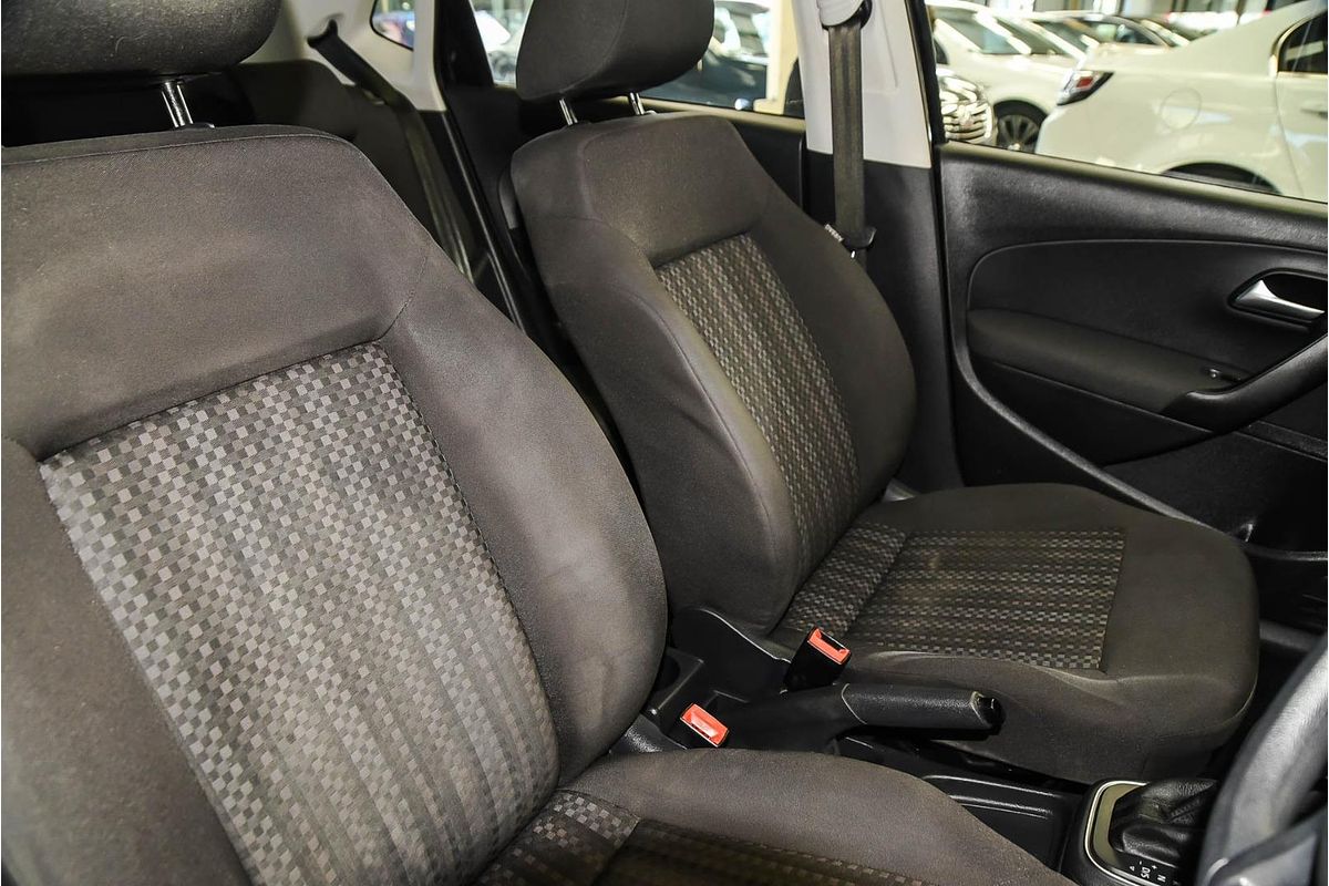 2015 Volkswagen Polo 66TSI Trendline 6R