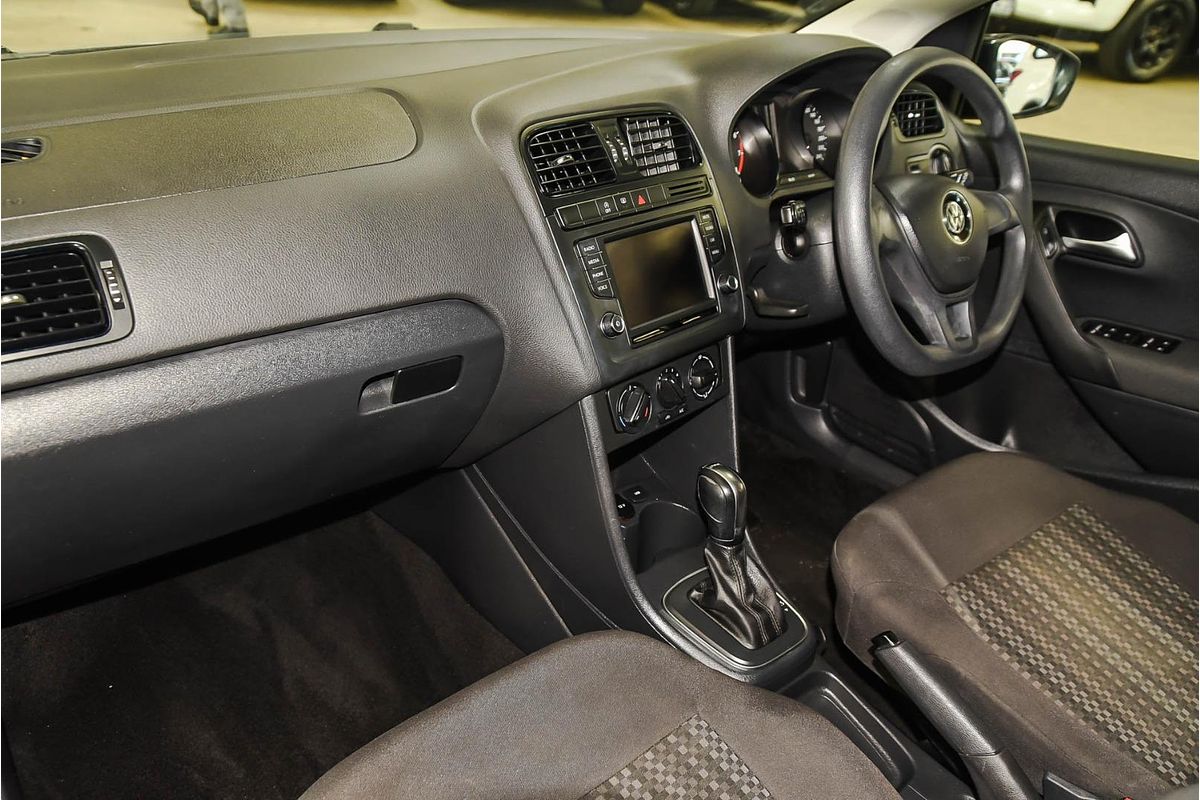 2015 Volkswagen Polo 66TSI Trendline 6R