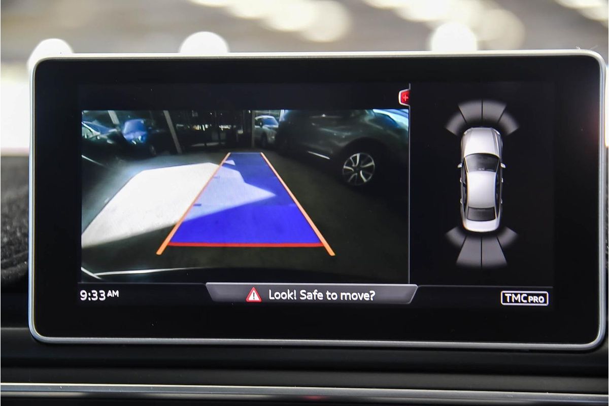 2019 Audi A4 45 TFSI S line B9