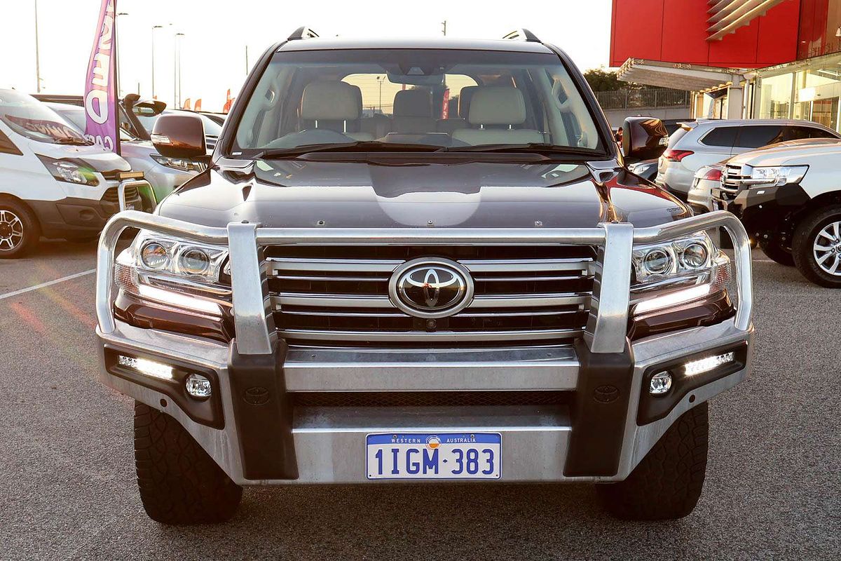 2019 Toyota Landcruiser Sahara VDJ200R