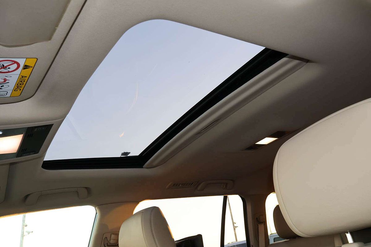 2019 Toyota Landcruiser Sahara VDJ200R