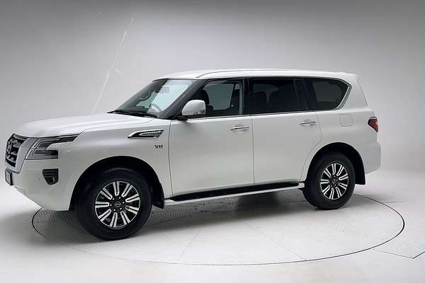 2024 Nissan Patrol Ti Y62