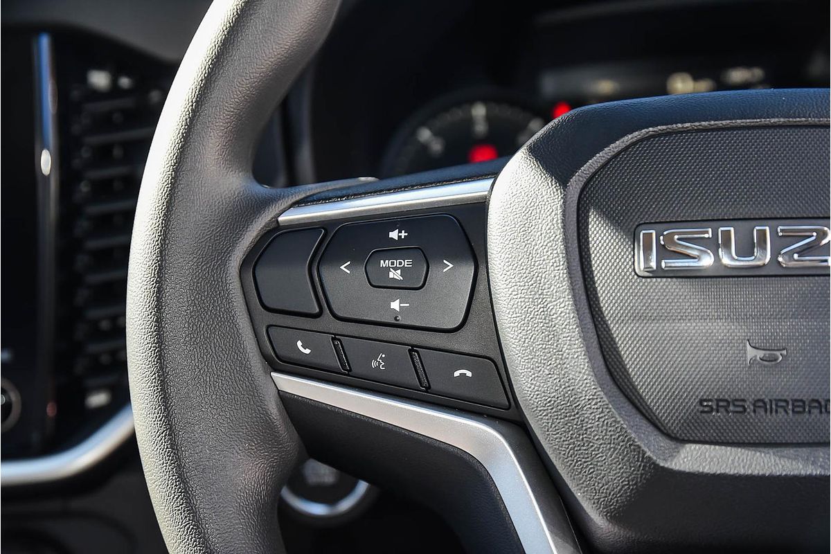 2025 Isuzu MU-X LS-M