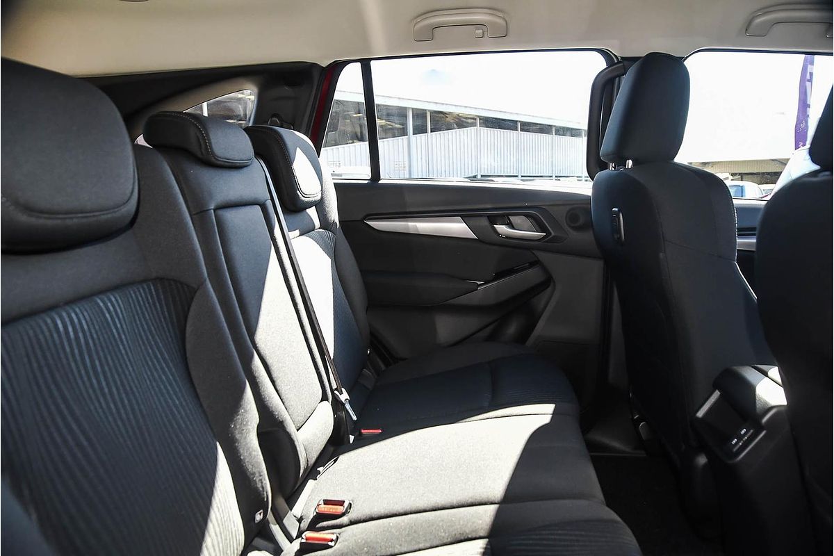 2025 Isuzu MU-X LS-M