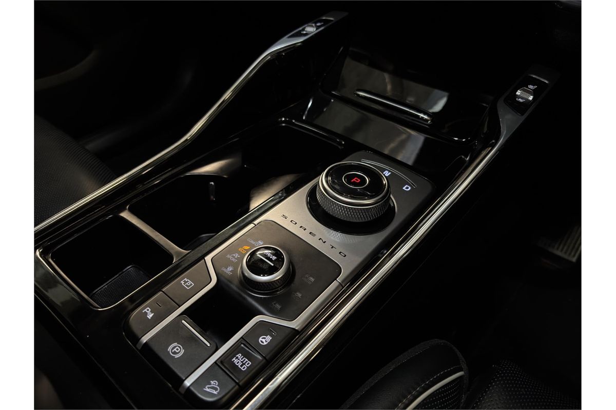 2022 Kia Sorento GT-Line MQ4