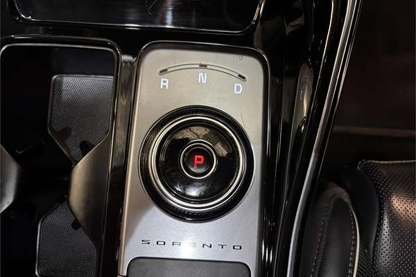 2022 Kia Sorento GT-Line MQ4