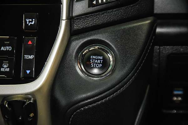 2016 Toyota Landcruiser GXL VDJ200R