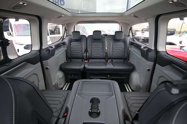 2024 Ford Tourneo Titanium X AV SWB