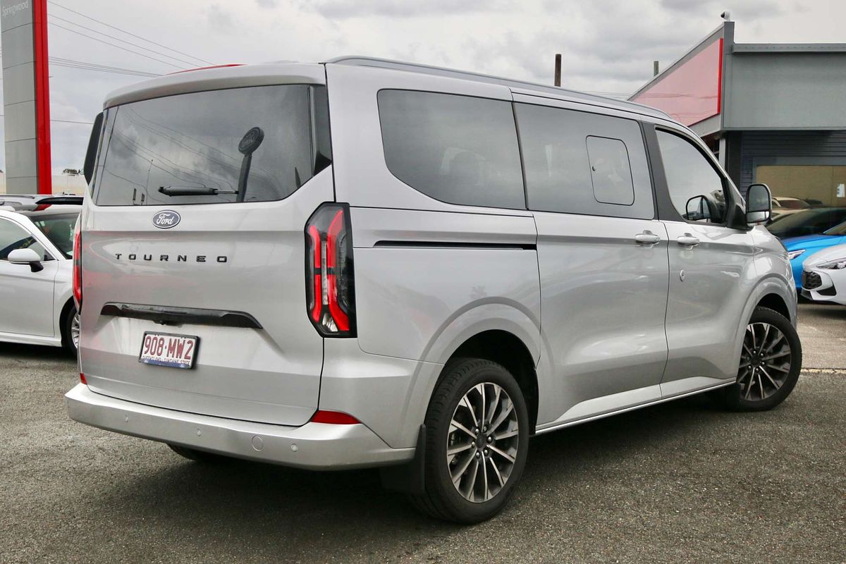 2024 Ford Tourneo Titanium X AV SWB