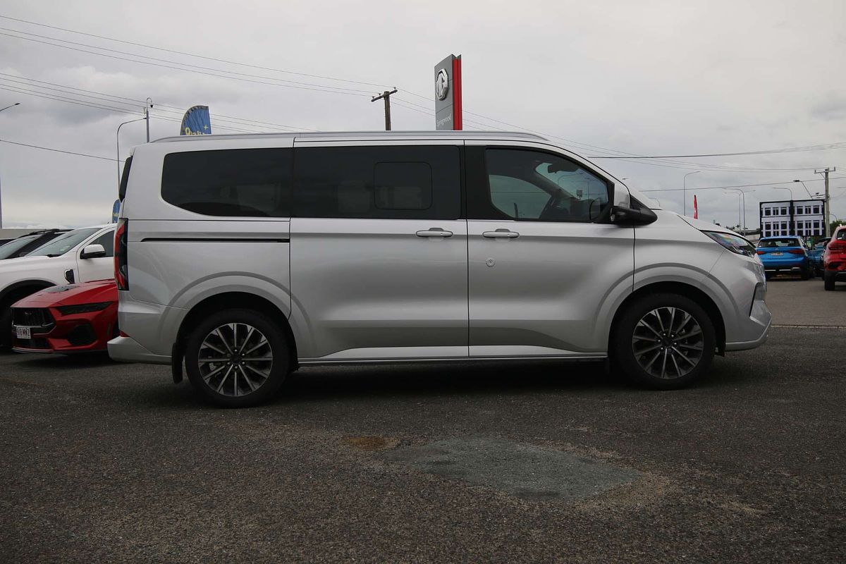 2024 Ford Tourneo Titanium X AV SWB