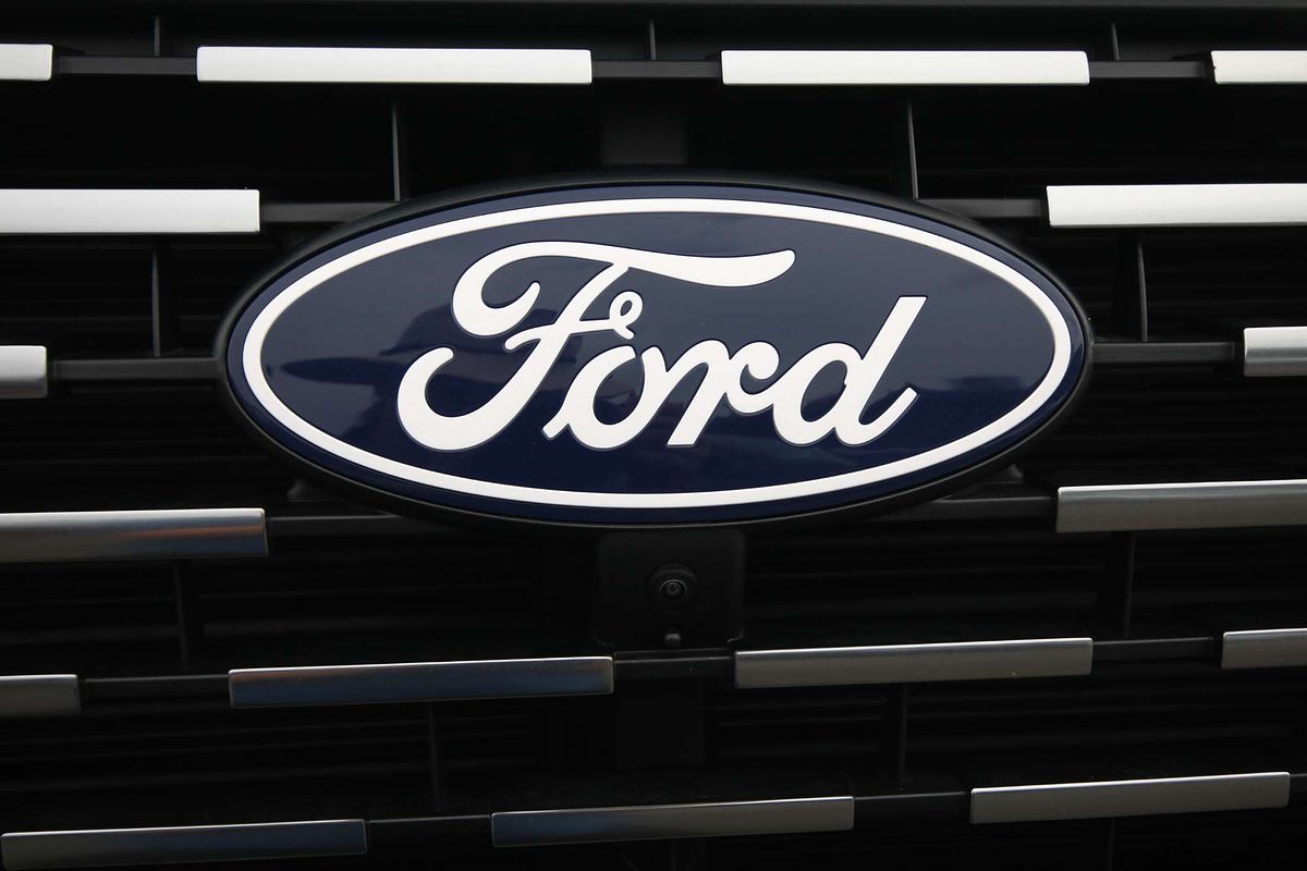 2024 Ford Tourneo Titanium X AV SWB