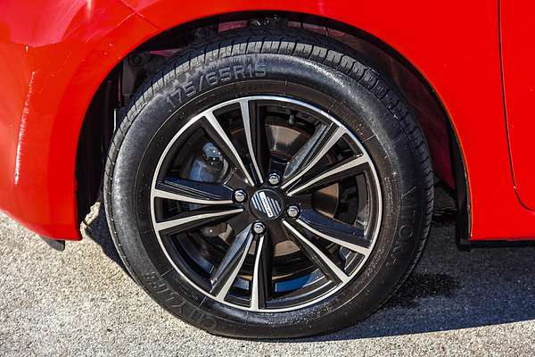 2012 Honda Jazz GLi GE
