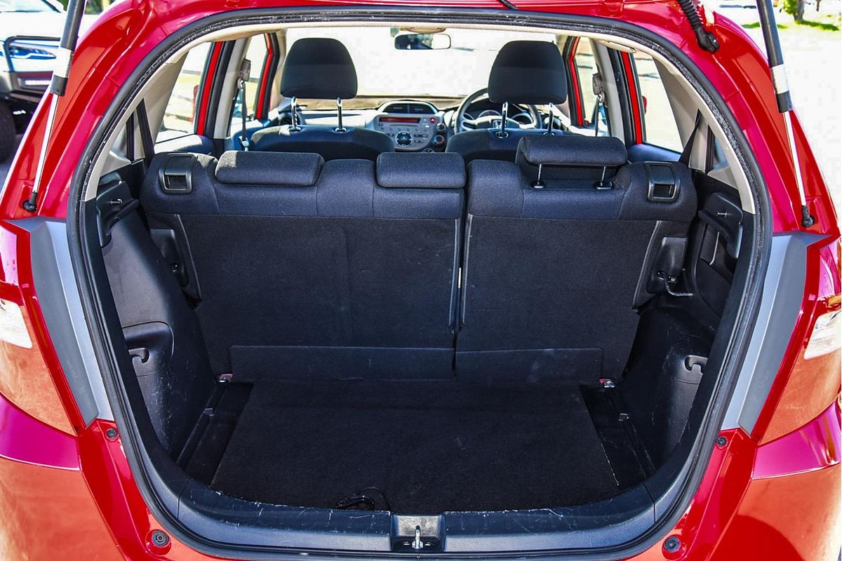 2012 Honda Jazz GLi GE