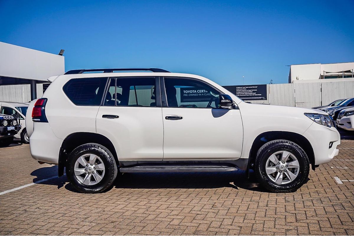 2022 Toyota Landcruiser Prado GX GDJ150R