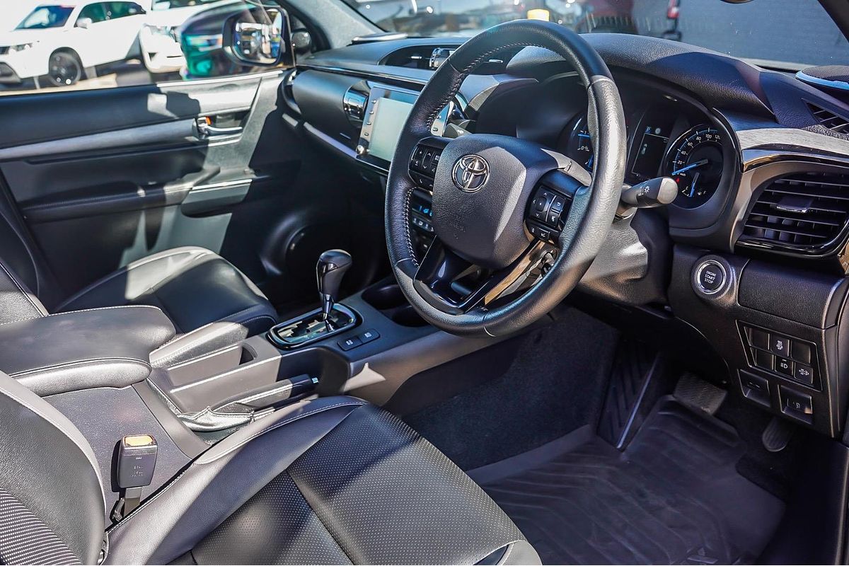 2020 Toyota Hilux Rugged X GUN126R 4X4