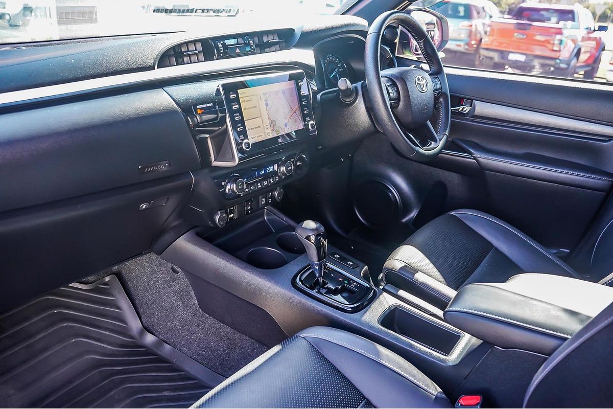 2020 Toyota Hilux Rugged X GUN126R 4X4