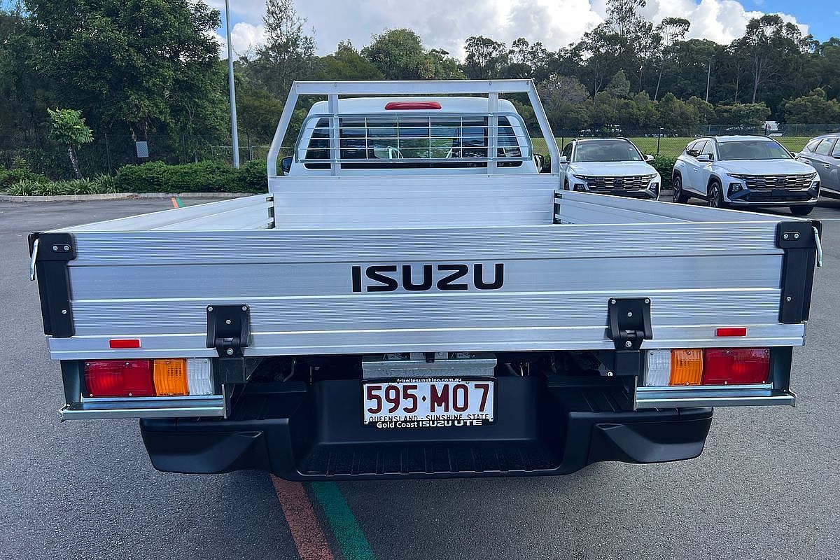 2024 Isuzu D-MAX SX High Ride Rear Wheel Drive