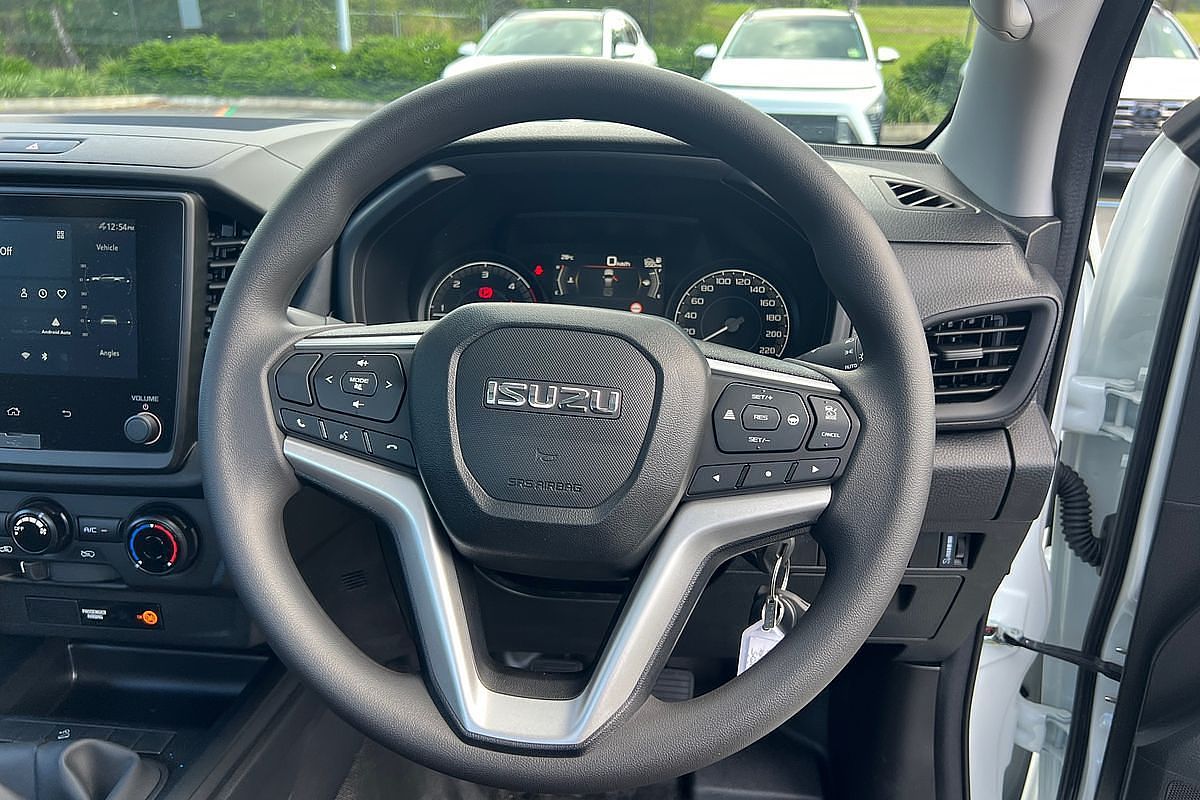 2024 Isuzu D-MAX SX High Ride Rear Wheel Drive
