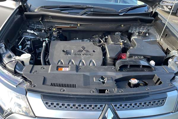 2019 Mitsubishi Outlander ES ZL