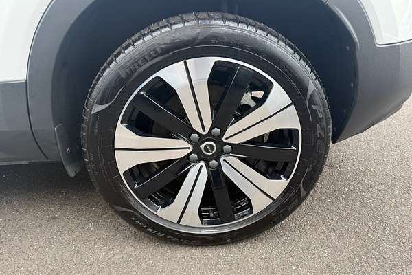 2023 Volvo C40 Recharge