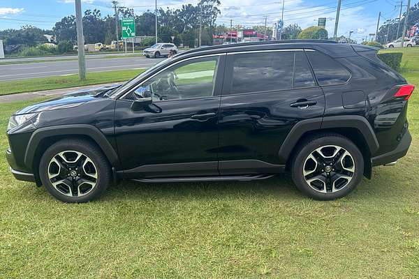 2020 Toyota RAV4 Edge AXAA54R