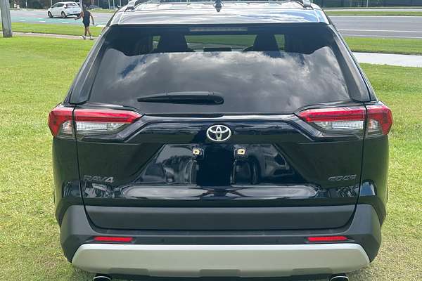2020 Toyota RAV4 Edge AXAA54R