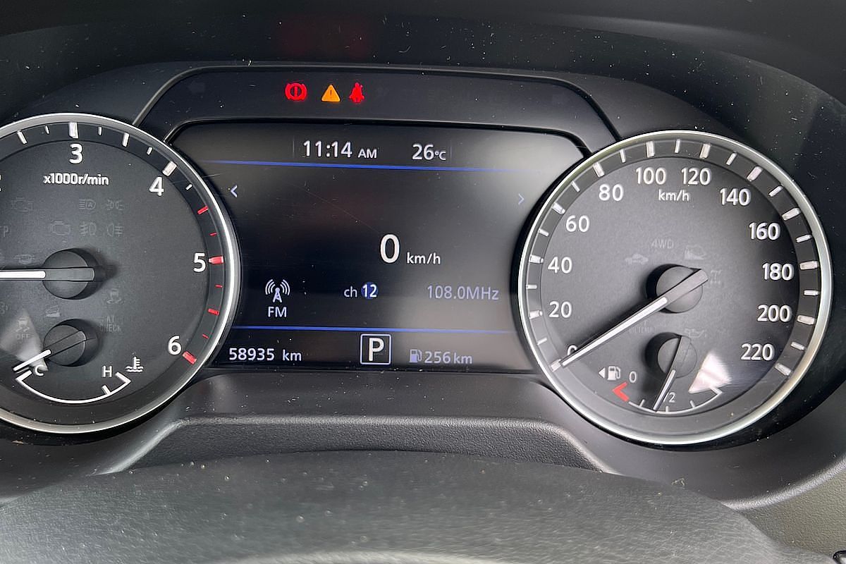 2021 Nissan Navara SL D23 Rear Wheel Drive