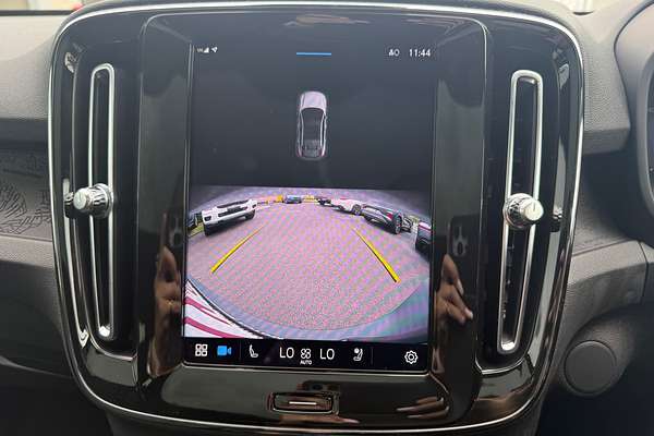 2023 Volvo C40 Recharge