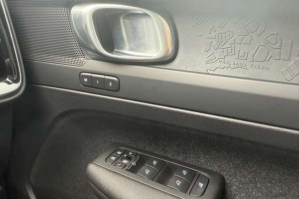 2023 Volvo C40 Recharge