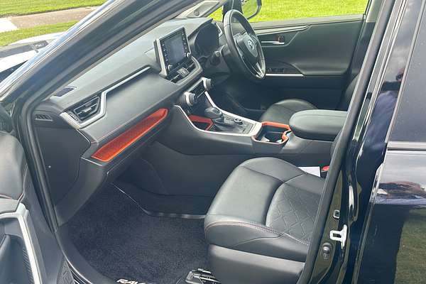 2020 Toyota RAV4 Edge AXAA54R