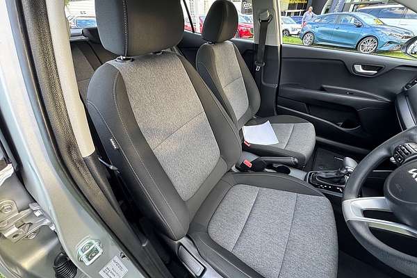 2023 Kia Stonic S YB
