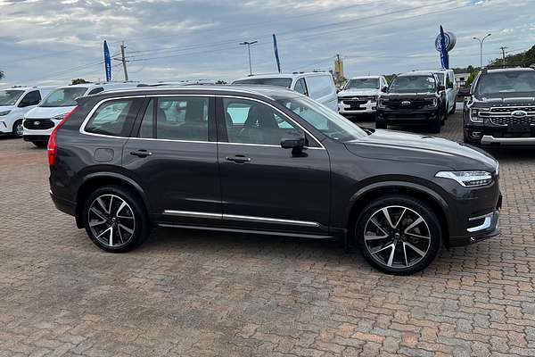 2023 Volvo XC90 Ultimate B6 Bright