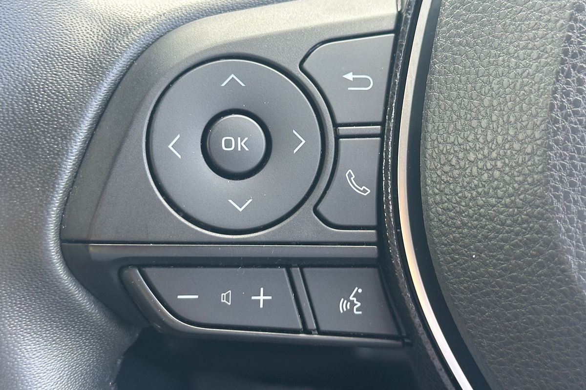 2020 Toyota RAV4 Edge AXAA54R