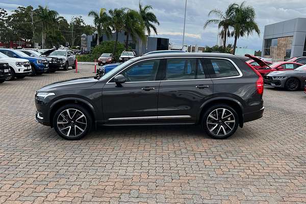 2023 Volvo XC90 Ultimate B6 Bright