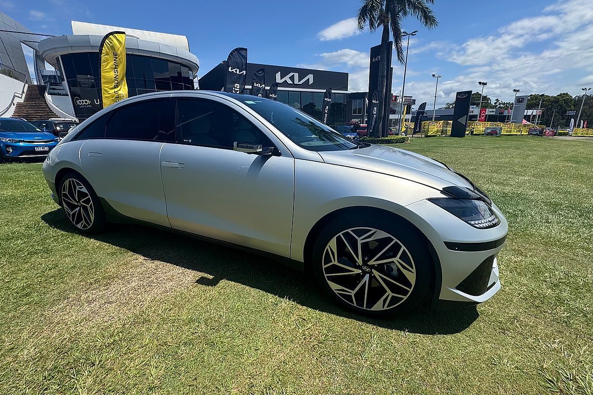 2023 Hyundai IONIQ 6 EPIQ CE.V1