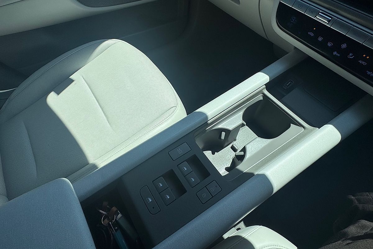 2023 Hyundai IONIQ 6 EPIQ CE.V1