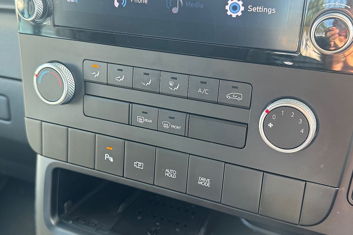 2023 Hyundai STARIA LOAD US4.V2