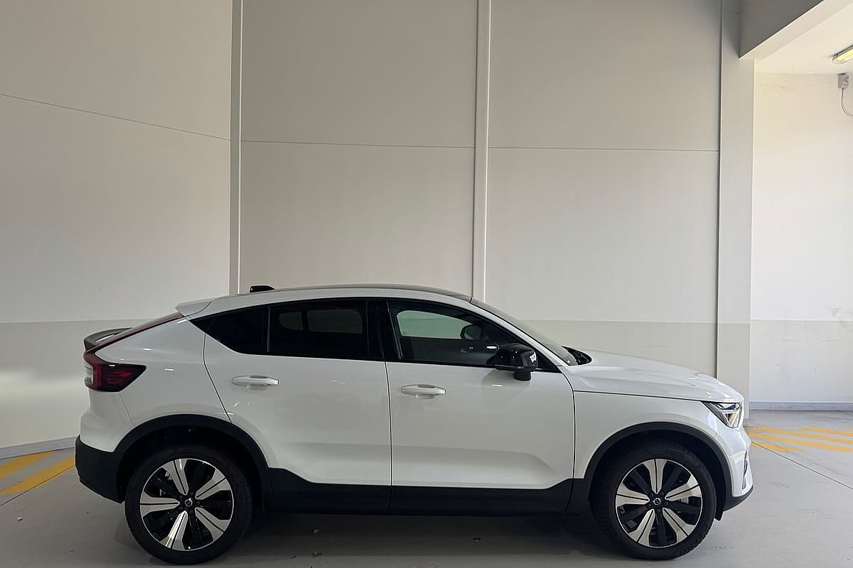 2023 Volvo C40 Recharge