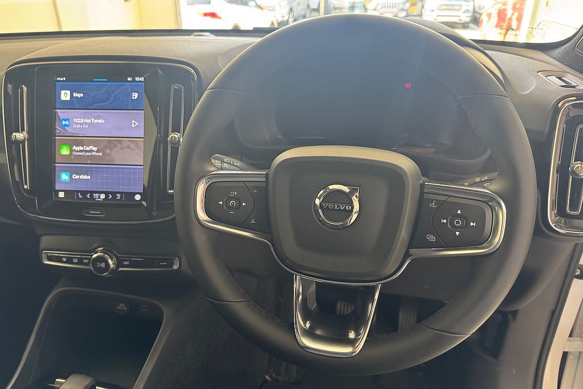 2023 Volvo C40 Recharge