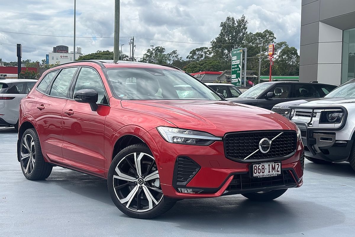 2023 Volvo XC60 Ultimate B6 Dark