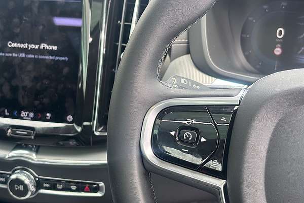 2023 Volvo XC60 Ultimate B6 Dark