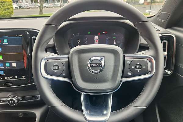 2023 Volvo XC40 Recharge Pure Electric