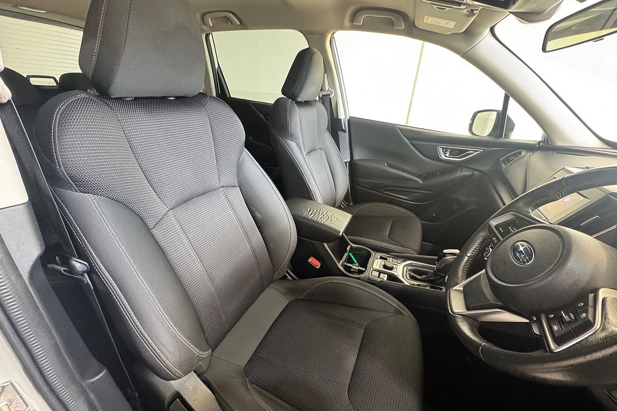 2021 Subaru Forester 2.5i S5