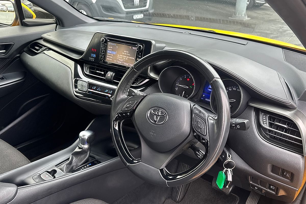 2019 Toyota C-HR NGX10R